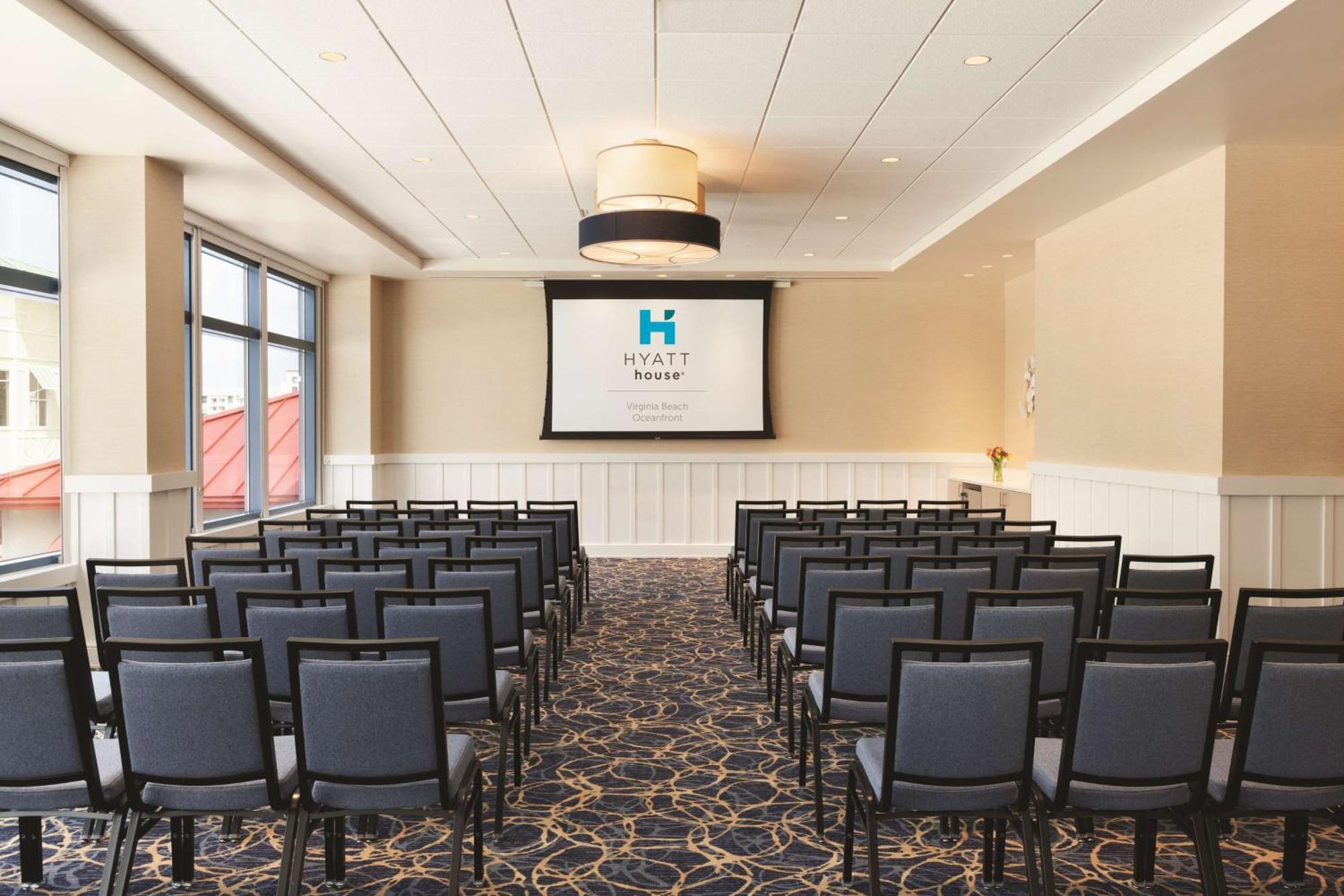Hyatt House Virginia Beach / Oceanfront Экстерьер фото