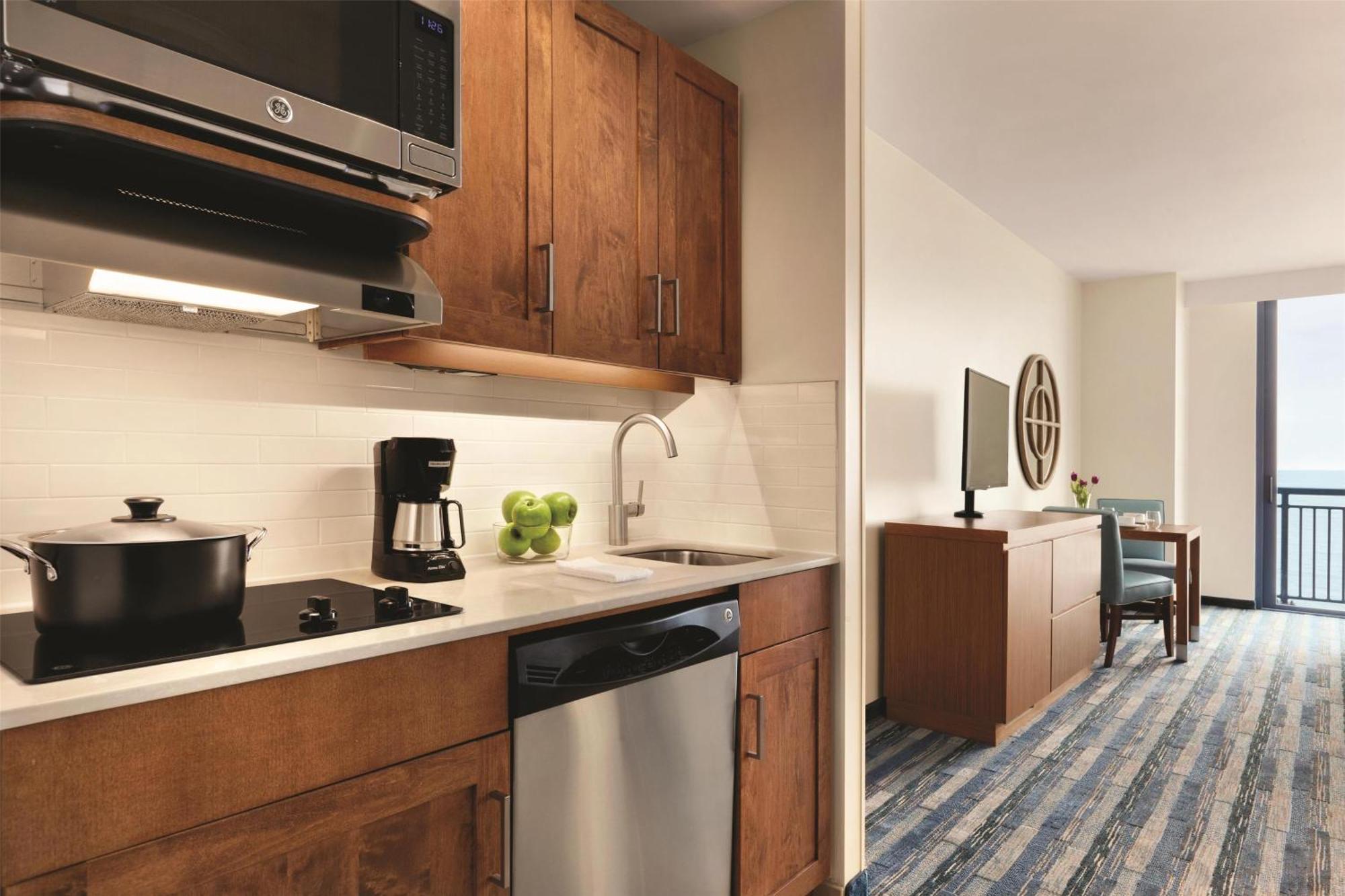 Hyatt House Virginia Beach / Oceanfront Экстерьер фото